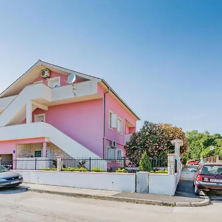Apartment Pula 29 Διαμέρισμα *