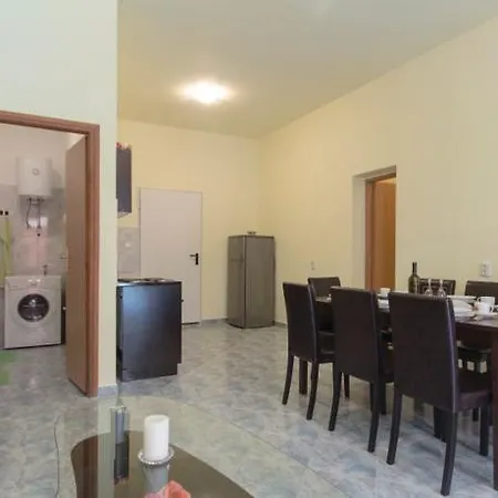 Apartment Pula 29 Διαμέρισμα Πούλα